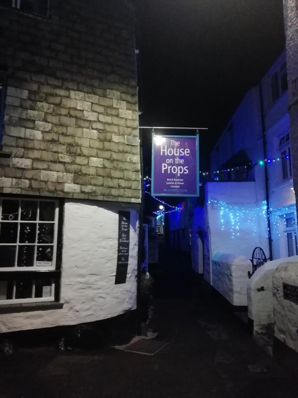 Bed and Breakfast The House On The Props Polperro Esterno foto